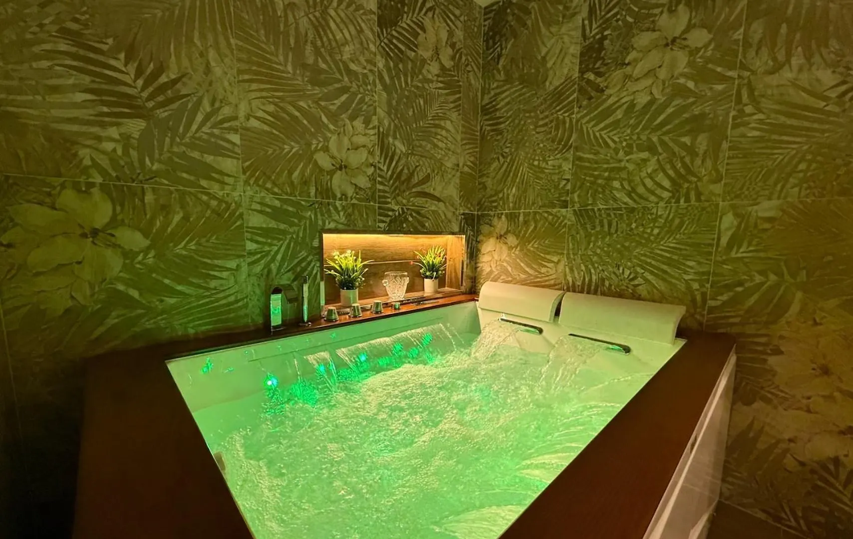Dimora Palagonia - Home & Spa - Palermo Apartment